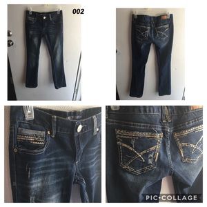 💥2/$6 or 3/$10💥 Amethyst Jeans